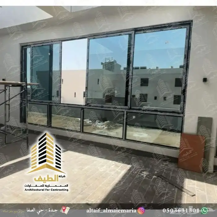 قبب و أبواب زجاج معشق وملون ونوافذ واستركشر المنيوم درابزين 2