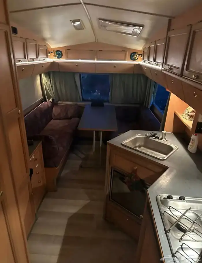 للبيع كارفان اوروبي 5