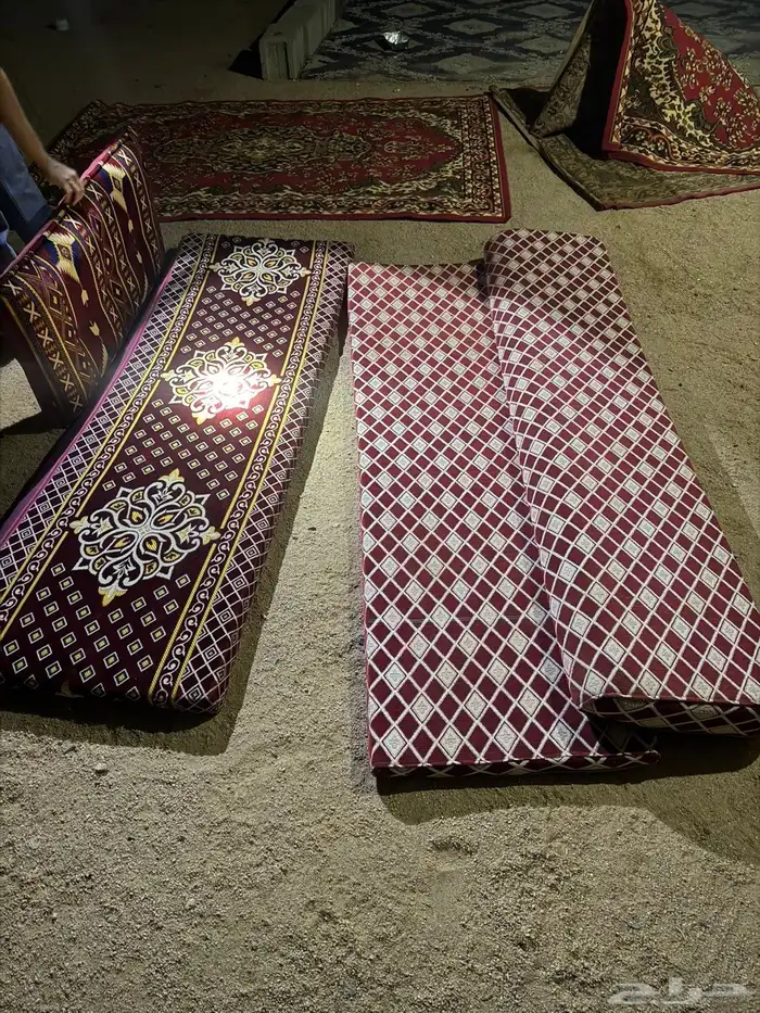 فراش خيمة نضيفه 1