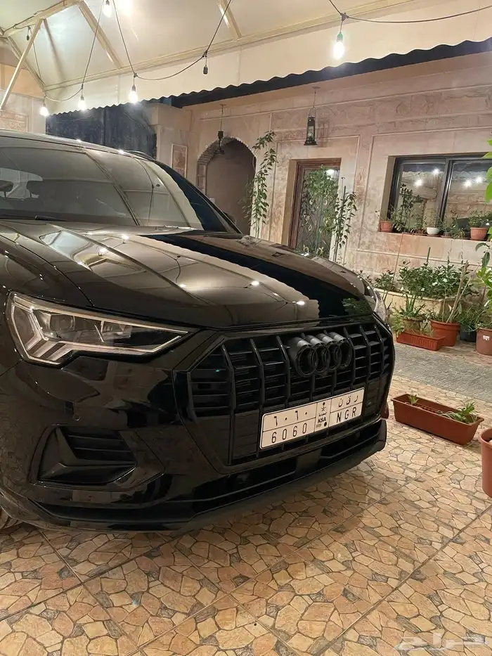 مع ضمان و صيانة الوكيل Audi Q3 Black Edition 2024 0