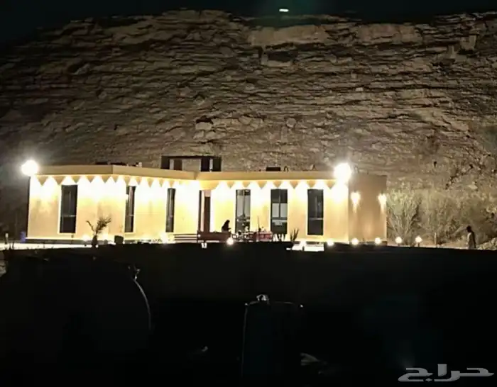 مخيم في مزرعة مع مجالس فخمة ومطبخ وجلسات خارجية 5