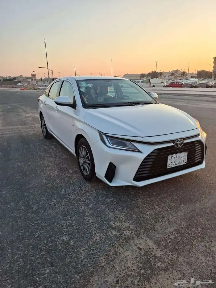 تويوتا يارس 2023 0