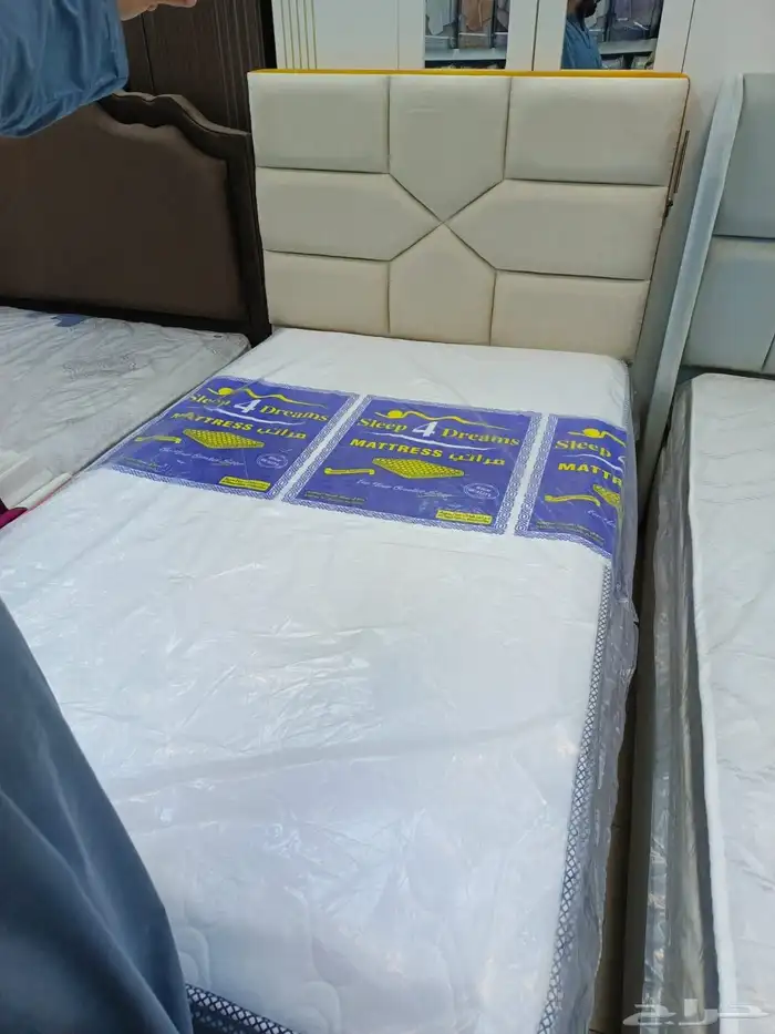 أس ر ة للبيع بحالة ممتازة 26