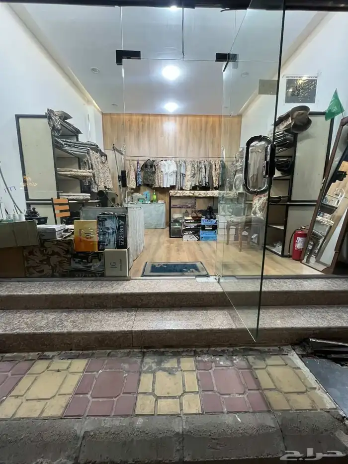 محل خياطة بدل عسكرية للتقبيل 1