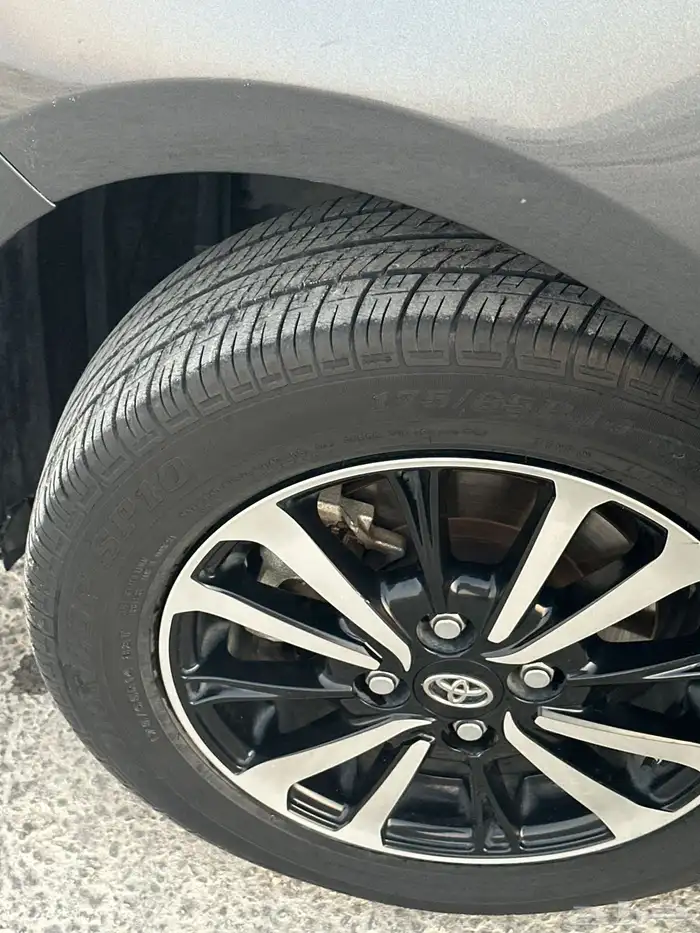 يارس 2021 Y  ممشى السياره 59 ممشى قليل 12