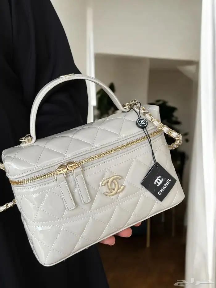 تشكيلتين مختلفه من شنط شانيل شنط الهبه الوان شتويه180 3