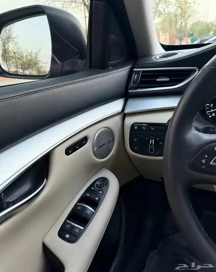 نيسان إنفينيتي QX50 موديل 2022 9