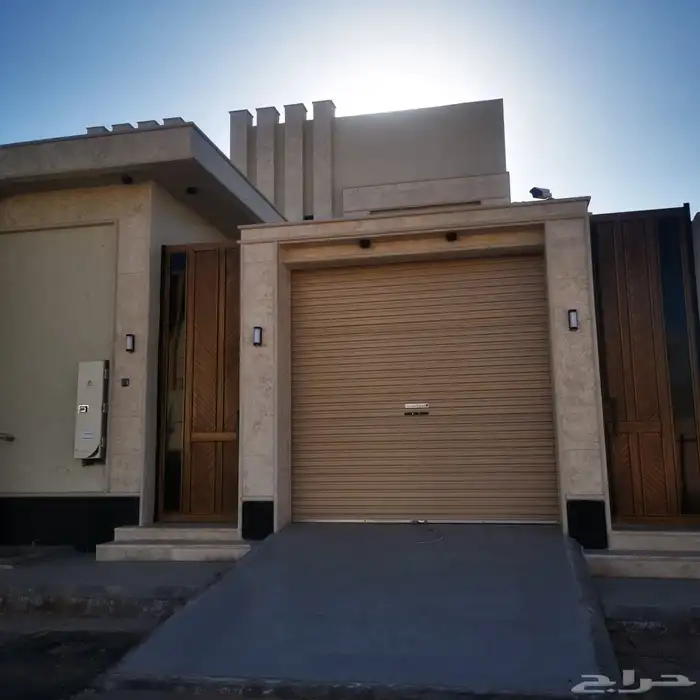 فيلا بتصميم قصر 0