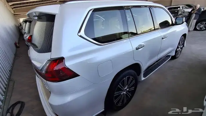 لكزس LX 2018 S570 مستعملة مفحوصة مضمونه مصينة 3