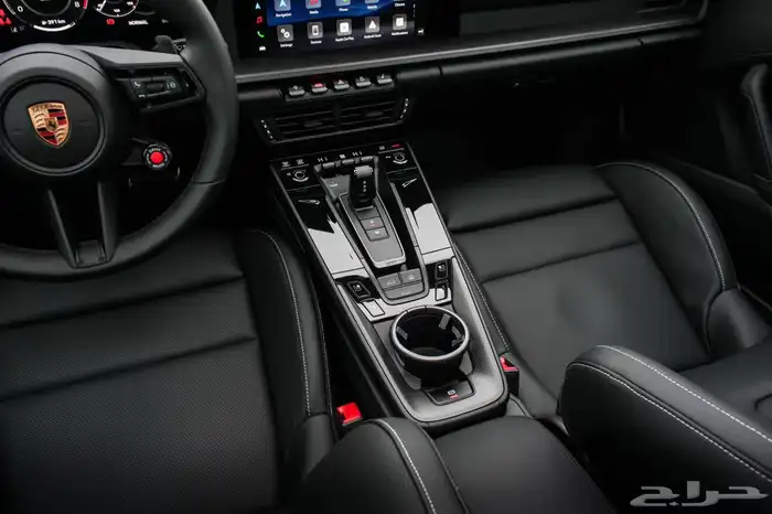Porsche 911 4S 2026 Full Option جديد 16