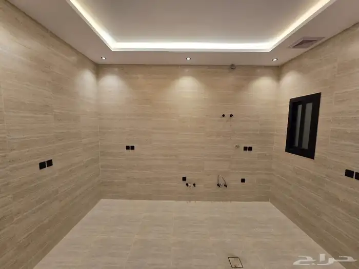 دور ارضي فاخر للبيع بحي الرحمانيه جده 2