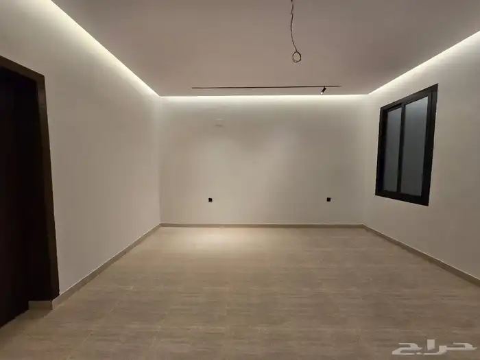 دور ارضي فاخر للبيع بحي الرحمانيه جده 4