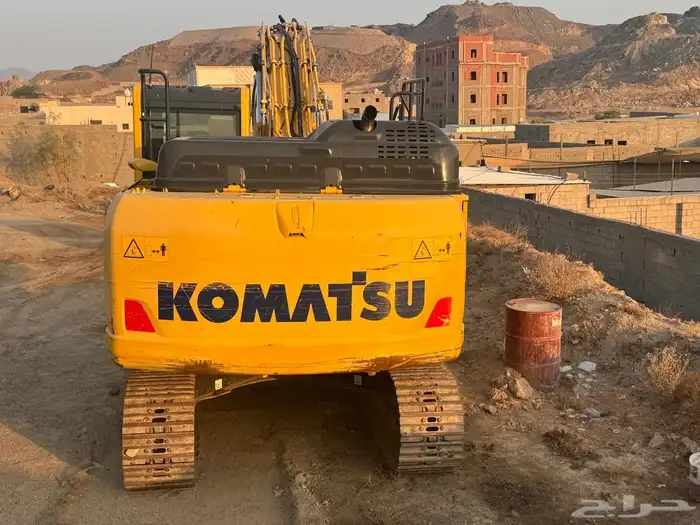 كوماتسو 210 مقاس الموديل 2021. 6