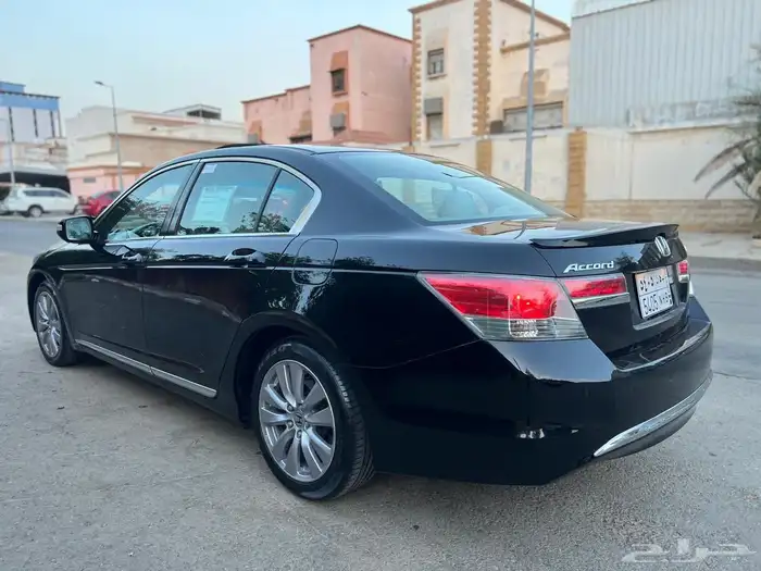 هوندا اكورد 2012 ليمتد اصل نظيفة جدا 28