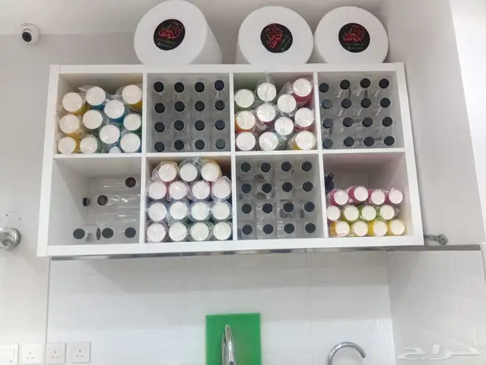 محل عصيرات للتقبيل لعدم وجود عمالة 8