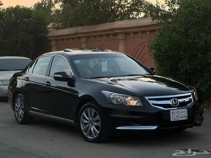 هوندا اكورد 2012 ليمتد اصل نظيفة جدا 24