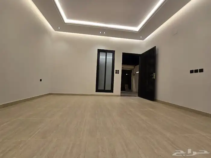 دور ارضي فاخر للبيع بحي الرحمانيه جده 6