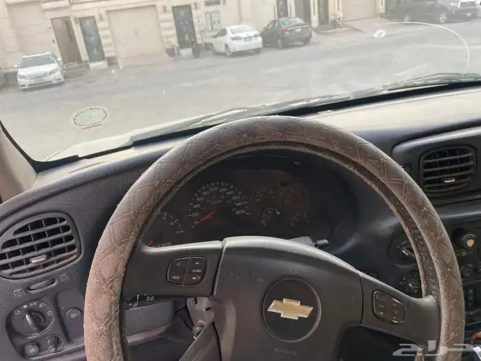 بليزر شفروليه موديل 2005 للبيع 11