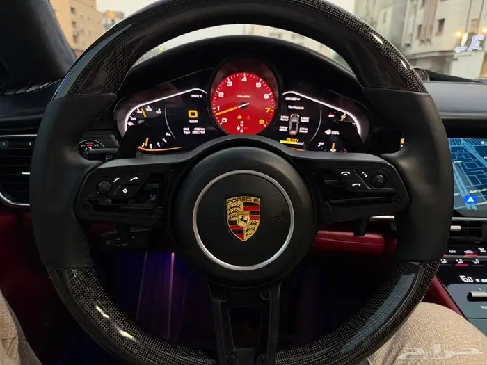 بورش بانوميراGTS 2015 8