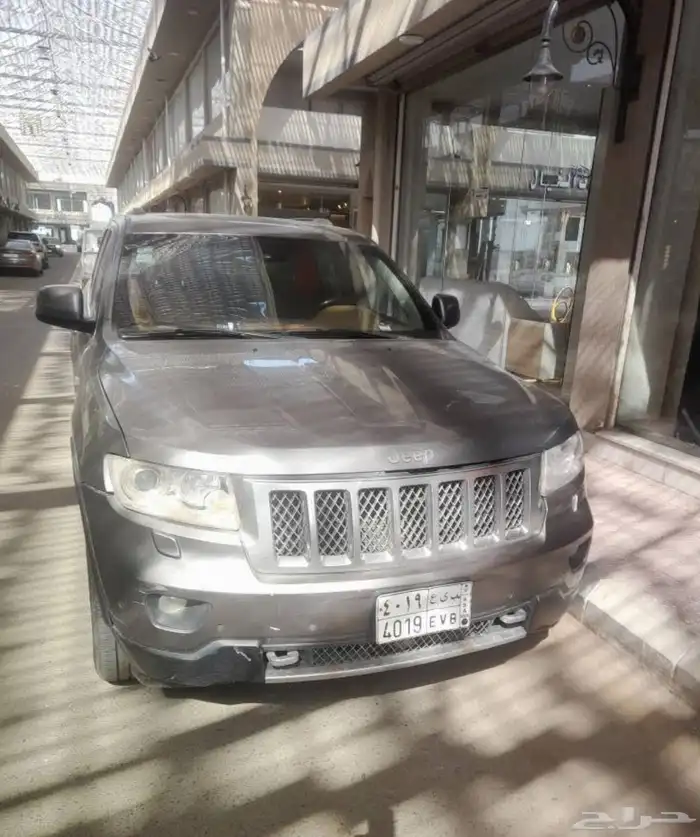 جيب جراند شيروكي 3