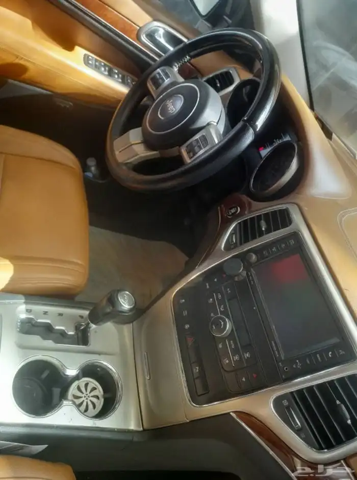 جيب جراند شيروكي 7