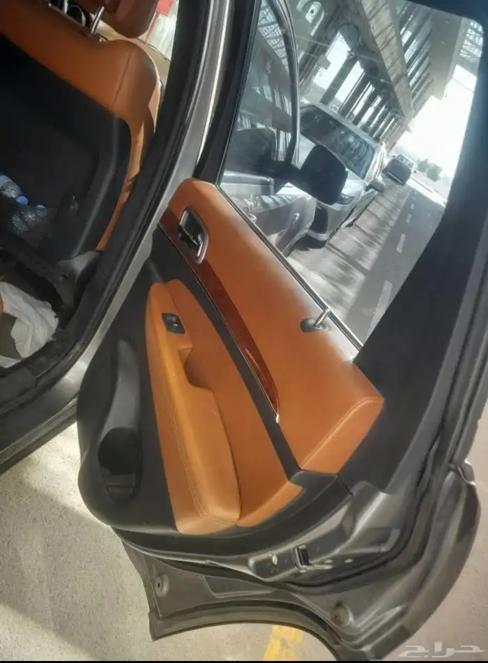 جيب جراند شيروكي 5