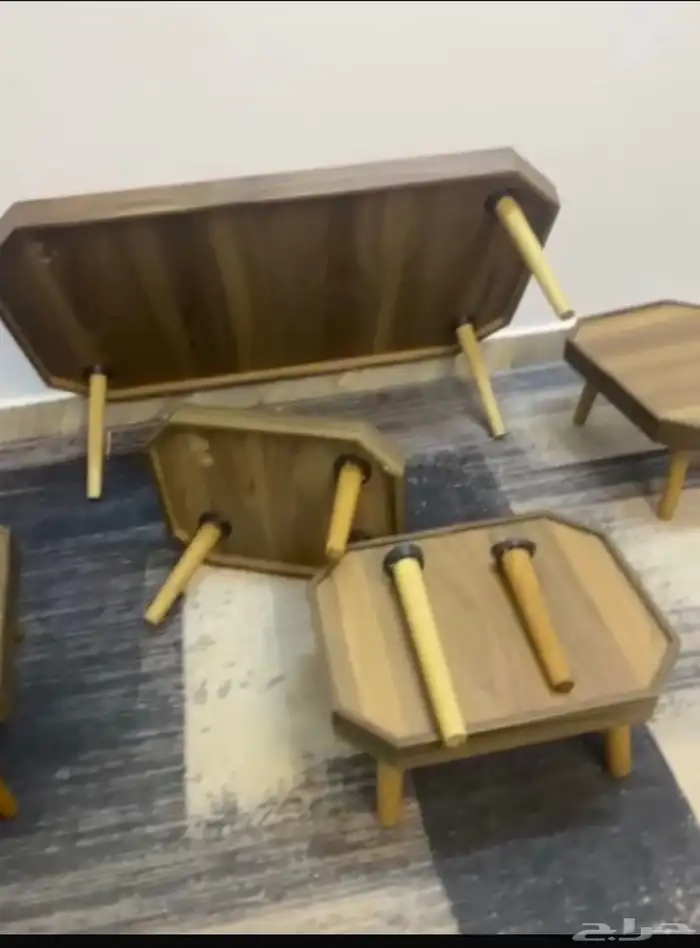 طاولات خدمه 0