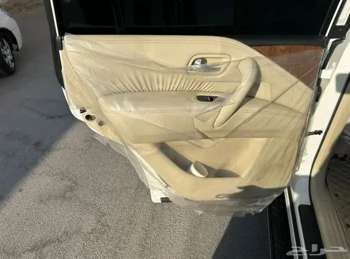 باترول 2020 SE   أبيض 10