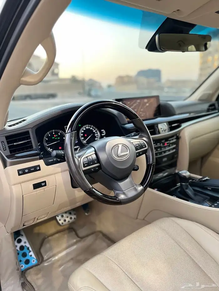 لكزس LX570s فل DD ممشى قليل قمة النظافة 2021 سعودي وكالة 22