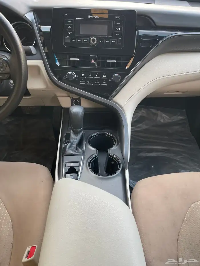 تويوتا- كامري-2021-LE- بنزين 35