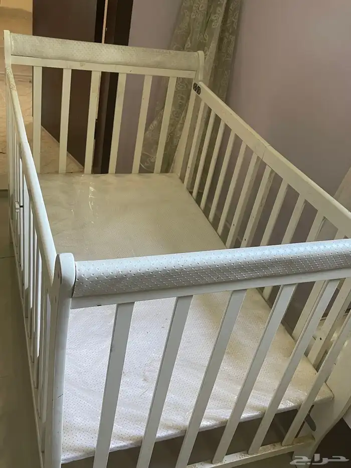 سرير اطفال 0