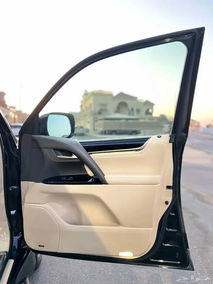 لكزس LX570s فل DD ممشى قليل قمة النظافة 2021 سعودي وكالة 44