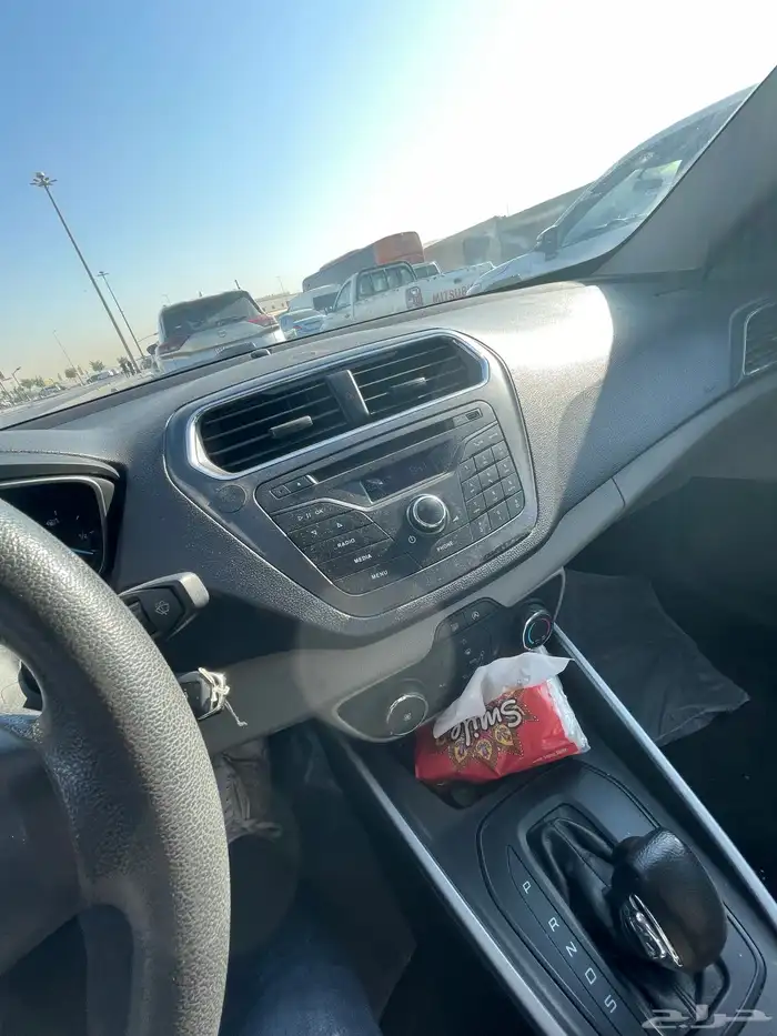 فورد اسكورت 2020 نظيف 13