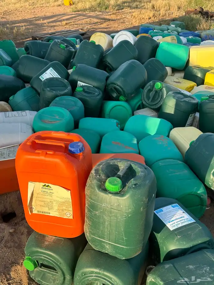 جراكن 25 لتر و20 لتر 2