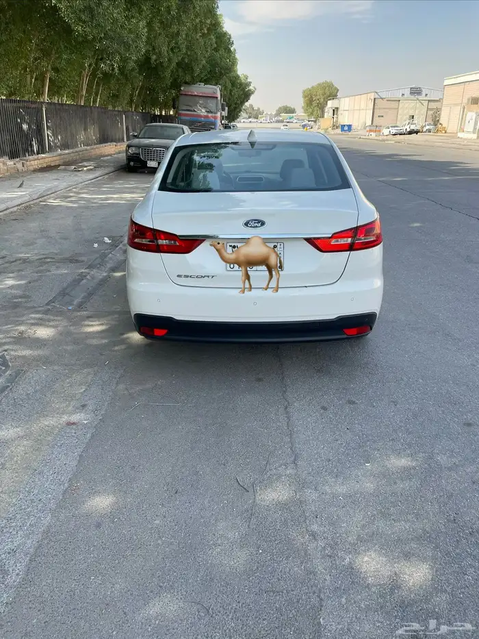 فورد اسكورت 2020 نظيف 12
