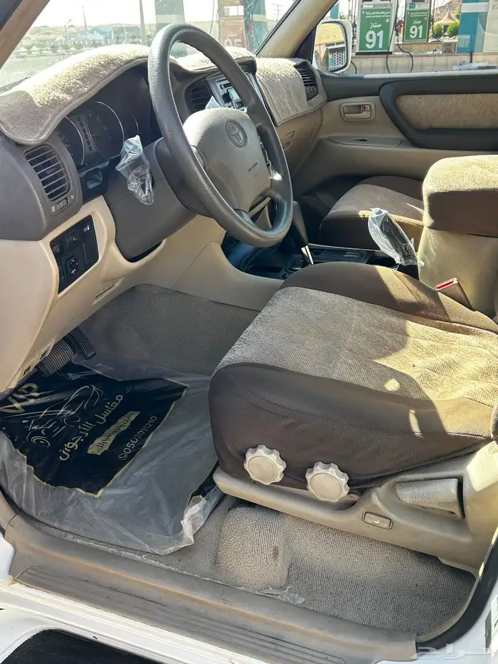 لاندكروزر جكسار عبدالطيف 10