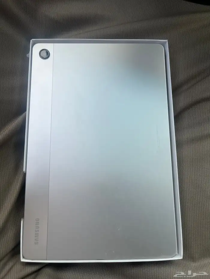 ايباد جالكسي تاب 4