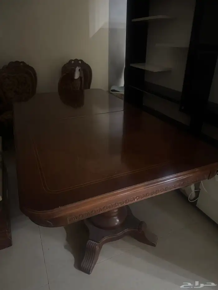 طاوله طعام 7 اشخاص 1