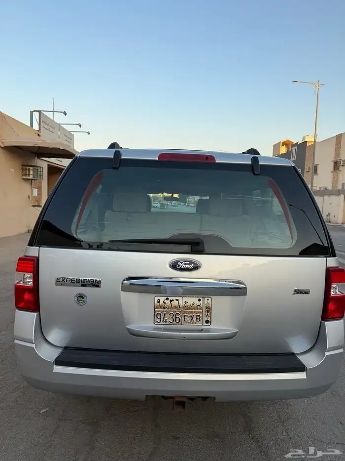 فورد اكسبدشن 2010 شاص طويل مخزن ممشى قليل 5