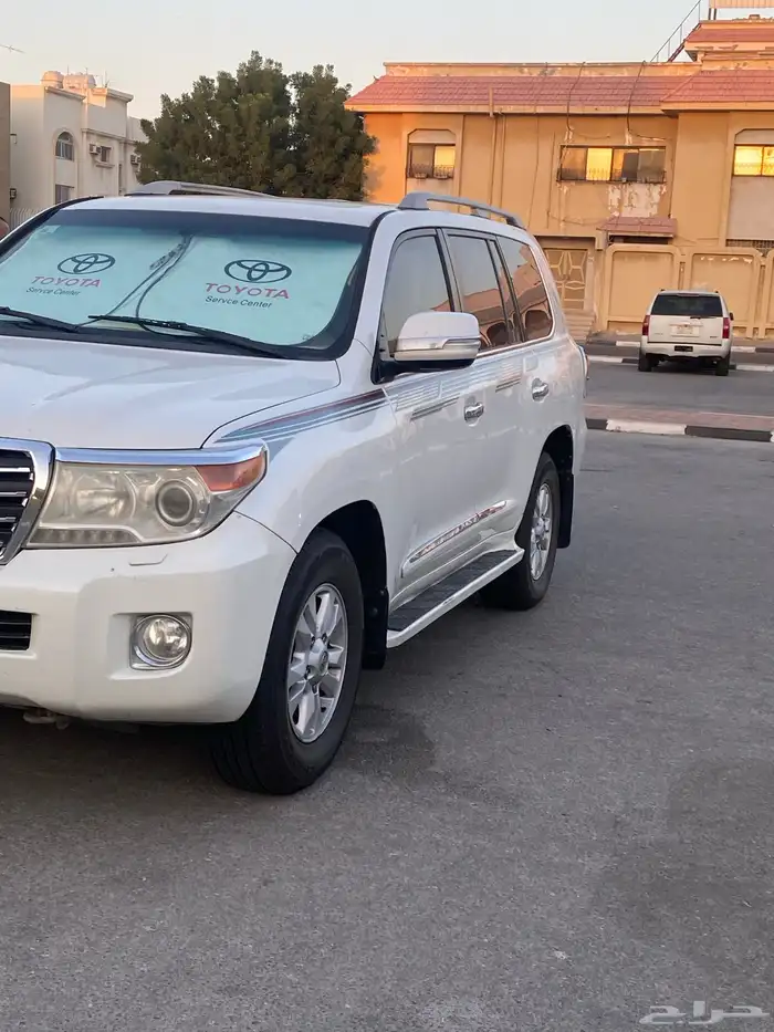 لندكروزر 2013 7