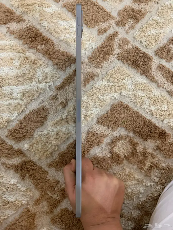 ايباد برو M2 2