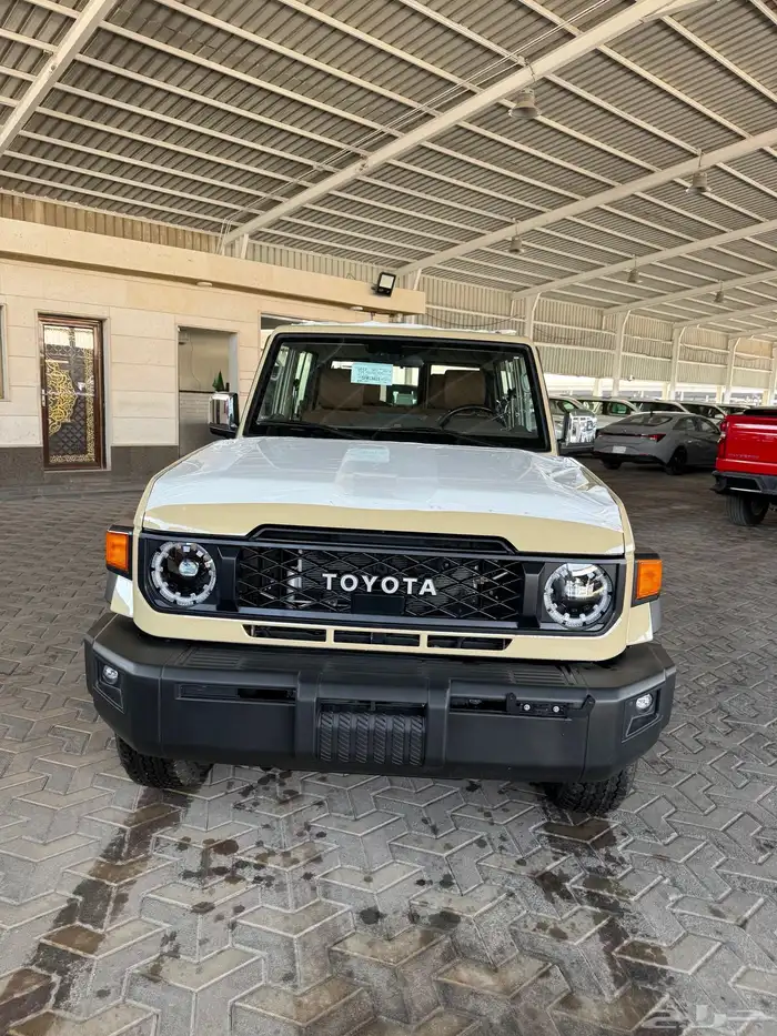 تم البيع تويوتا ربع بريمي اتومتيك موديل 2025 1