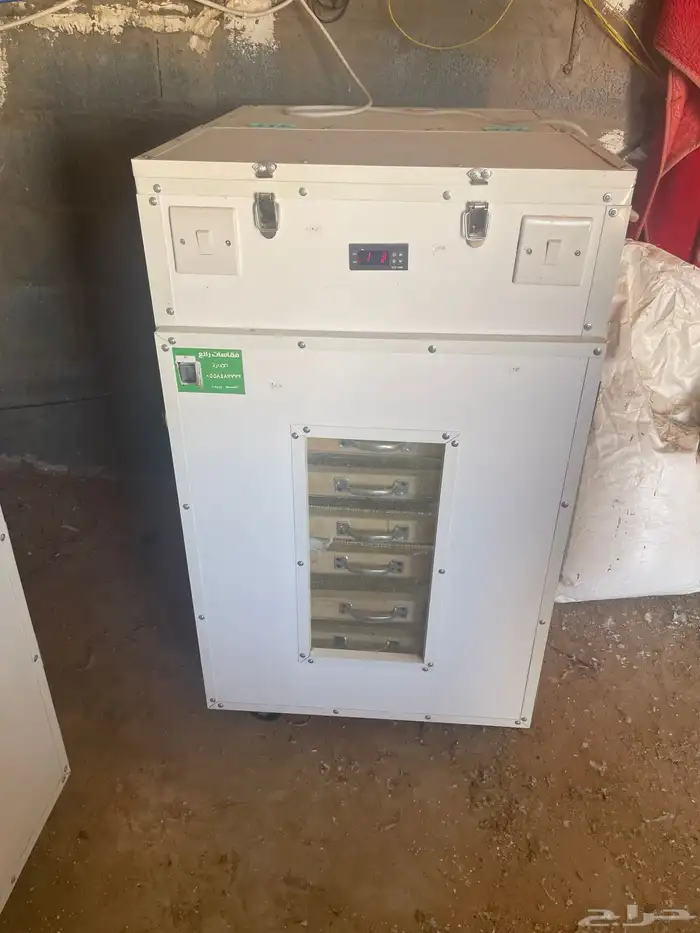 فقاسه يدوي العدد2. خوات الجديد تشيل 25طبق 0