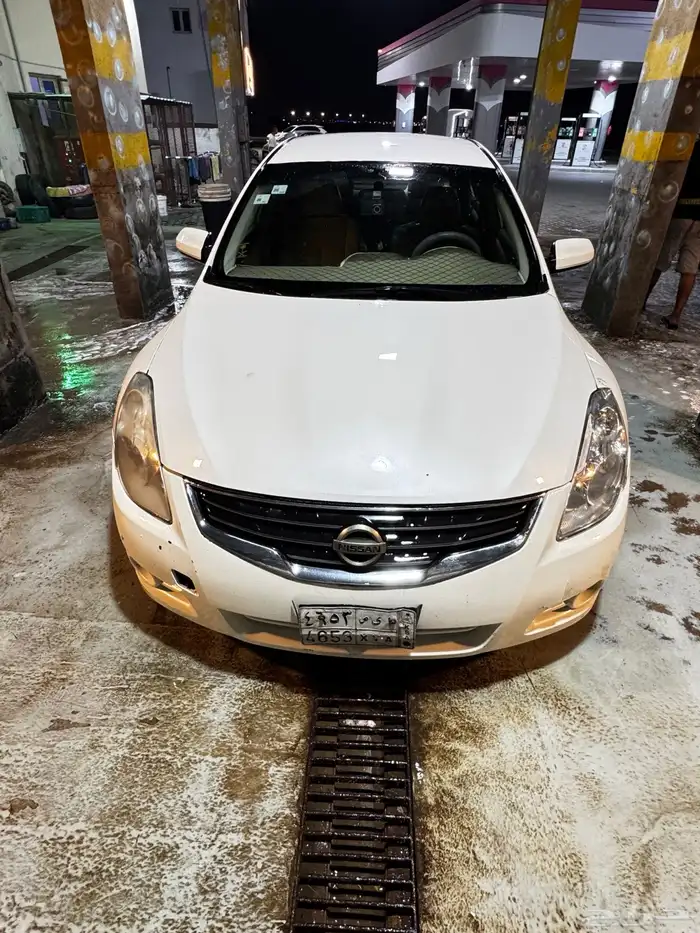 نيسان التيما 2010. سيارة مشروطة مكينه قير عضلات وشاصي 11