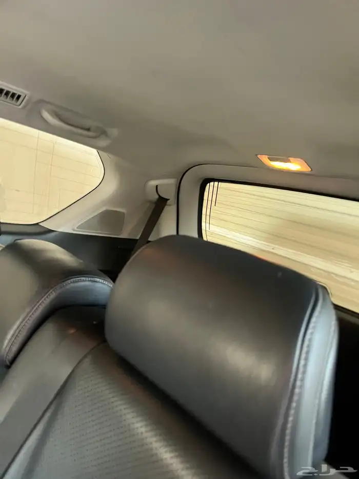 اعرض لكم سيارة لكزز برادو أعلى فيها فل الفل اللوح إماراتي 3