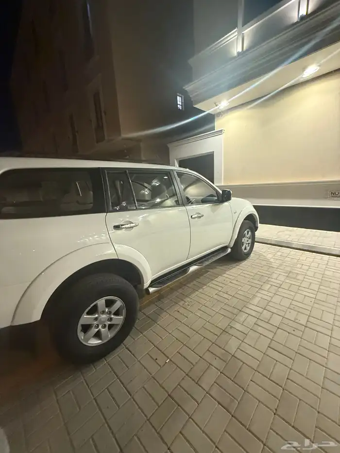 باجيرو 2011 سبورت 1