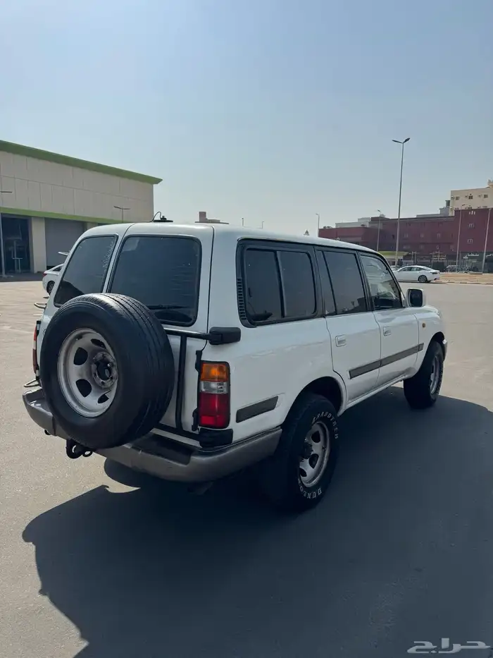 جي اكس ار صالون جيب موديل 97 تويوتا لاندكروزر 7