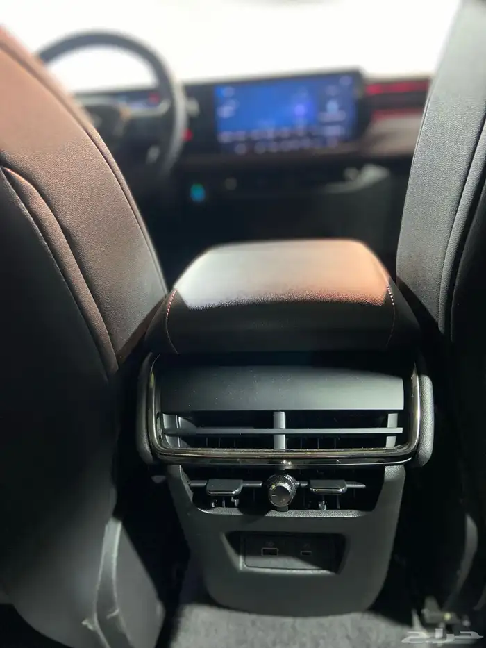 فورد تورس   تيتانيوم   2024 29