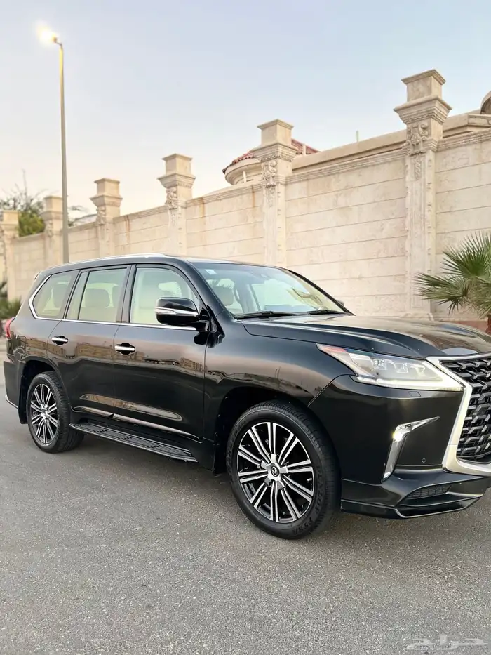 لكزس LX570s فل DD ممشى قليل قمة النظافة 2021 سعودي وكالة 15