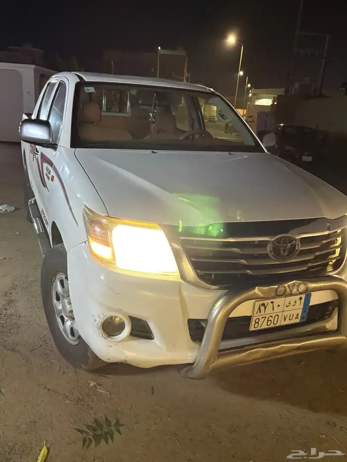 هايلوكس م 2014 دبل بحاله ممتازه 1